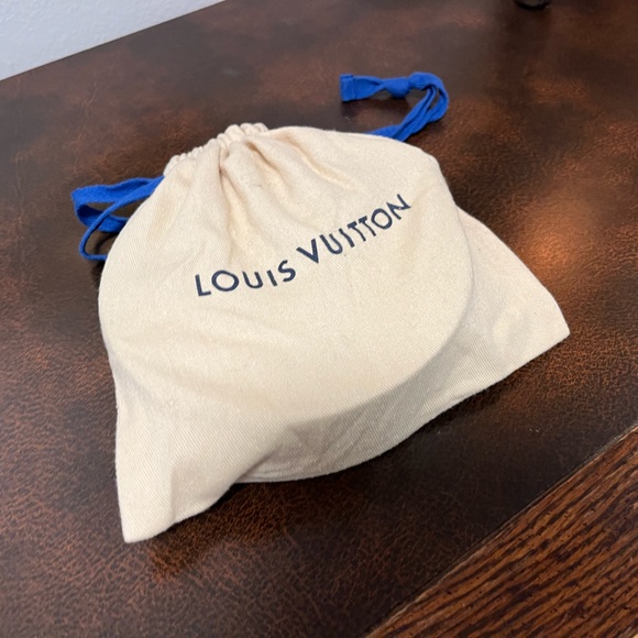 Men’s Louis Vuitton Belt Monogram Silver - Picture 8 of 10